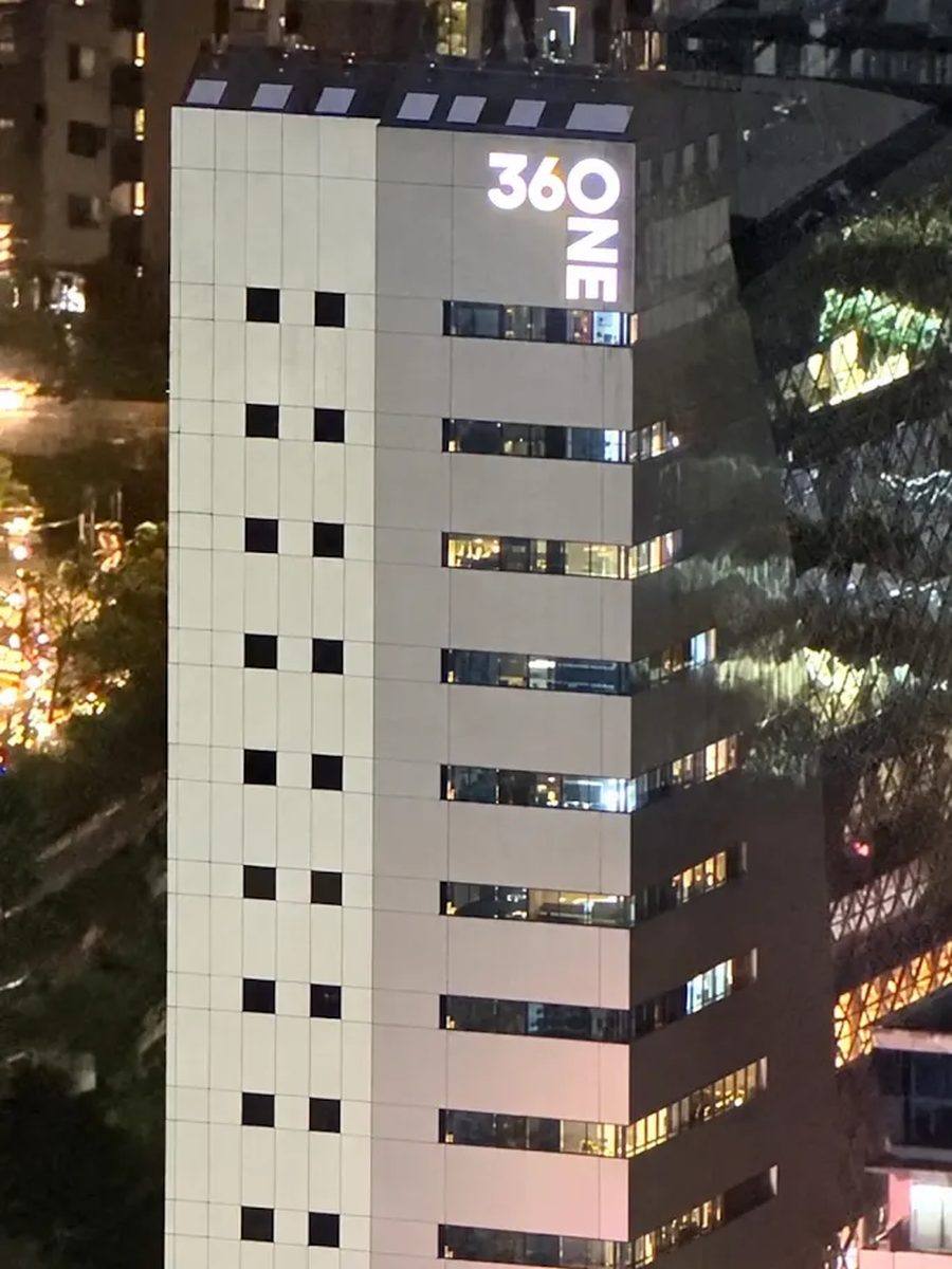 36ONE — night view